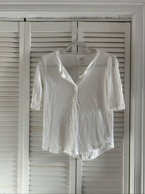 GAP Linen White Short-Sleeve Button Henley Top